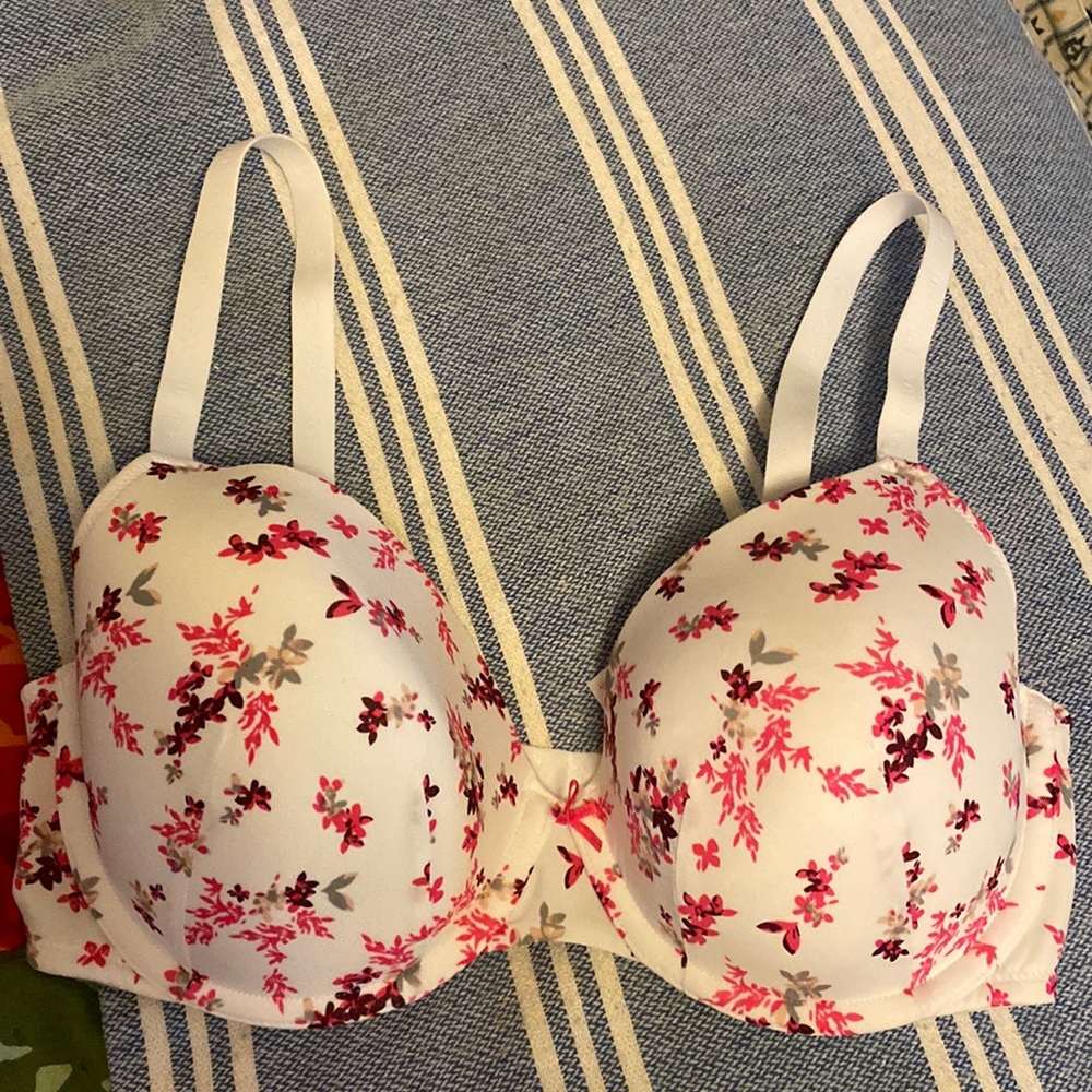 Cacique Lightly Lined T-Shirt Bra NWOT